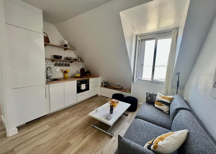 5 Stars 2-br In Center , Air Conditioner , Elevator Paris